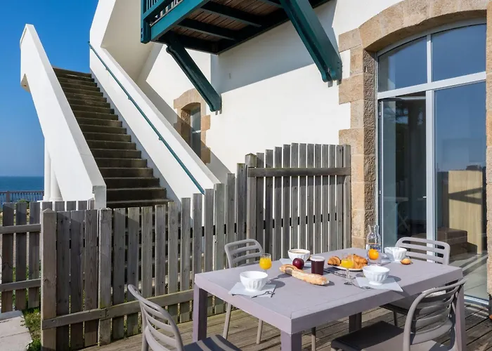 Apartmanhotel Odalys Valentin 3*