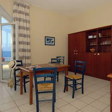 Odalys Valentin 3* Batz-sur-Mer